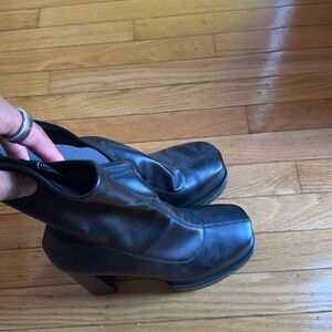 Black chunky heels women’s size 11